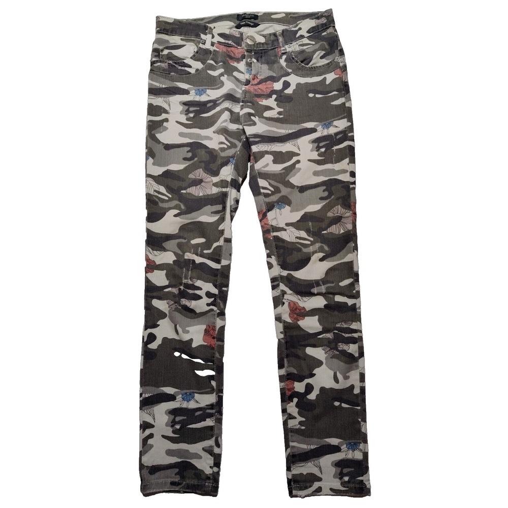 HEARTLESS JEANS FLORAL CAMO Women Size 26 Button Fly (28" Inseam) Ankle Jeans‎